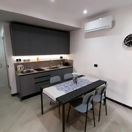 Casa Edera * 蒙特罗索阿尔马雷